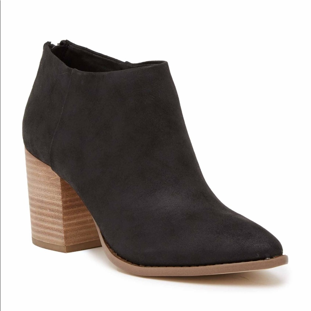 Report Tempe Ankle Bootie